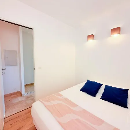 Apartmán T2 Avec Terrasse A